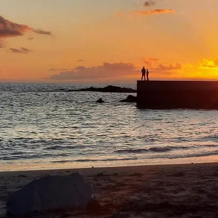 Apartment Retro Boat