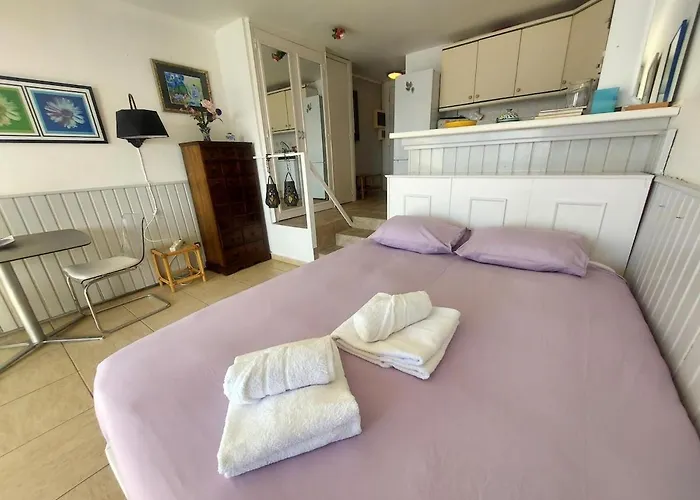 Retro Boat Callao Salvaje